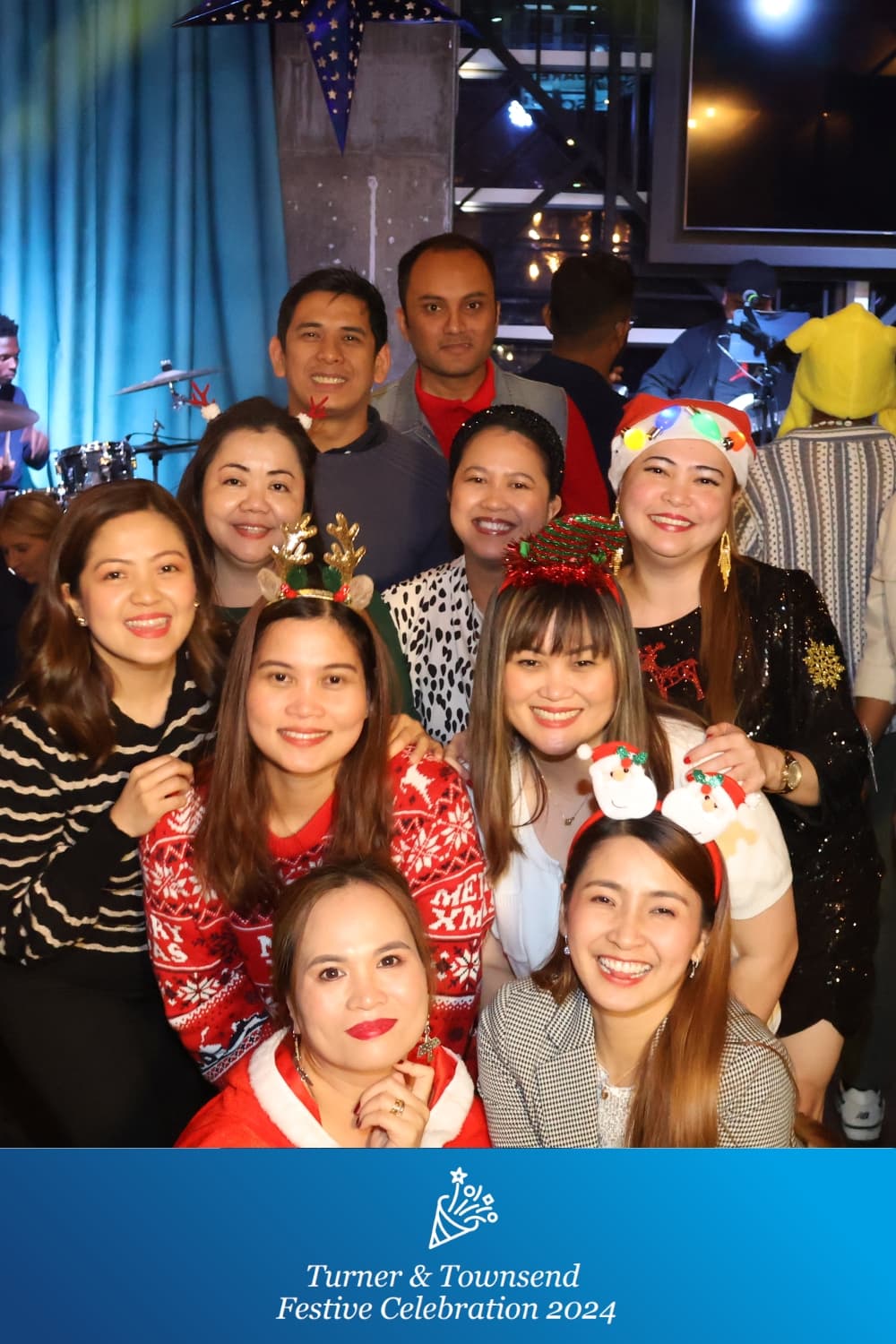 Capturing Memories and Creating Fun – Include PartyBox Mirror at Your Eid Celebration Party